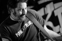 King Tut's Glasgow guesting on a couple of songs with Mick Hargan's band (Pic: Dave Taylor)