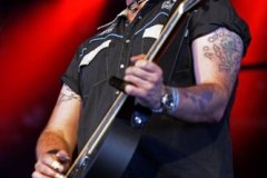 Live at BRBF Peer Festival, Belgium (pic: Luc de Ruysscher)